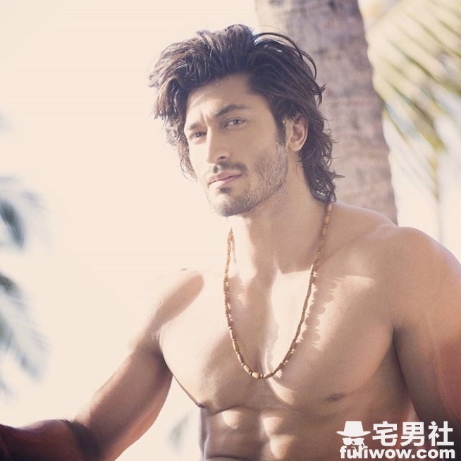 宝莱坞人气男星《Vidyut Jammwal》，帅到让妹子讚叹此天菜应天上有！ - 星乐社