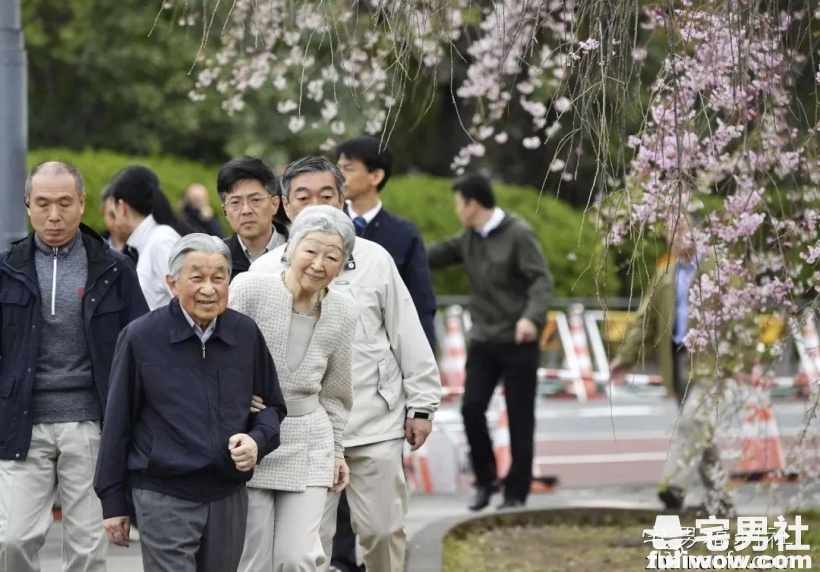 年薪100亿日圆，这是日本天皇家族每年的皇室供养费 - 星乐社